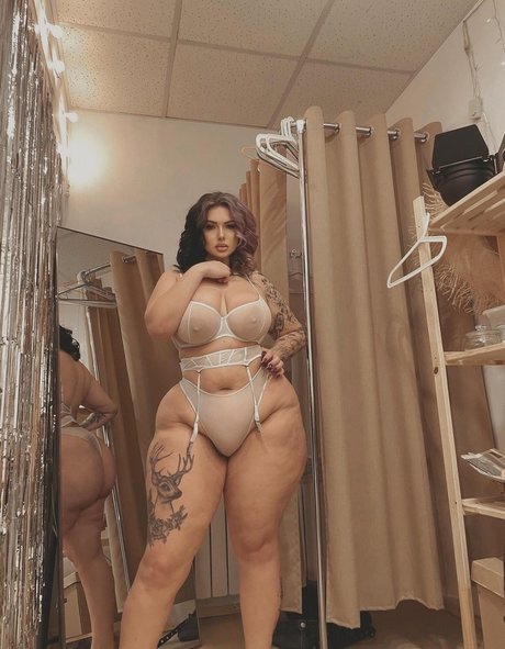 Bulgakova Frida xxxスター 画像