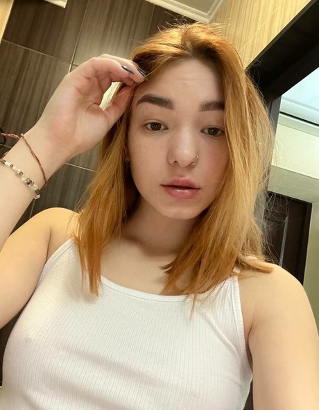 Sonya Solanski ポルノスター セックス ギャラリー