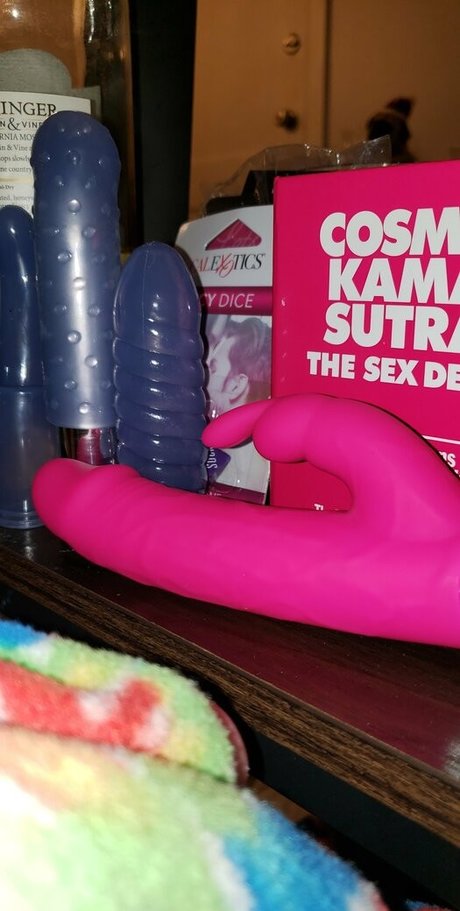 spilledwine420 裸の女優 画像