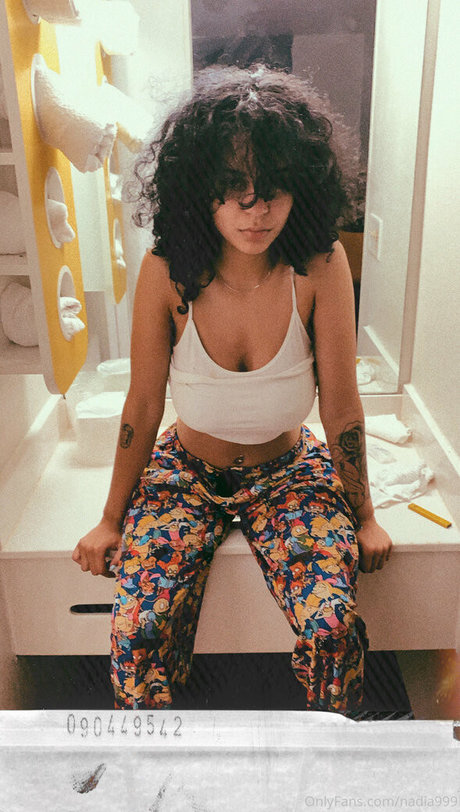 フェイシャルオンリーファンズ アートヌード ギャラリー