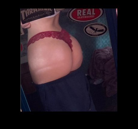 Loljrdn 無料モデル 画像