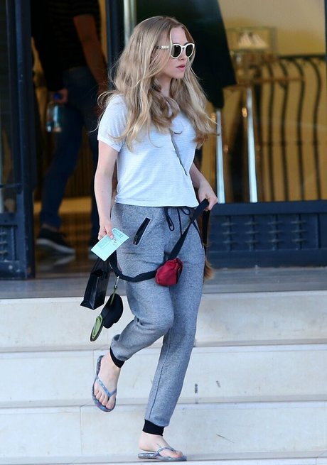 Amanda Seyfried 完璧なモデル 写真