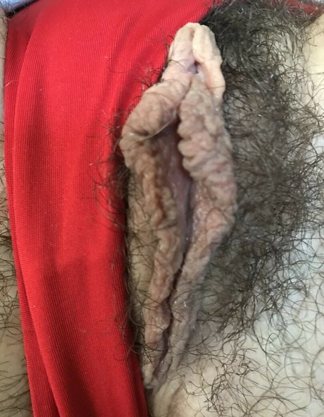 ボールズオンリーファンズ エロチック 写真