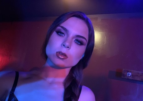 曲線美のランジェリーOnlyFans セクシーxxx 写真