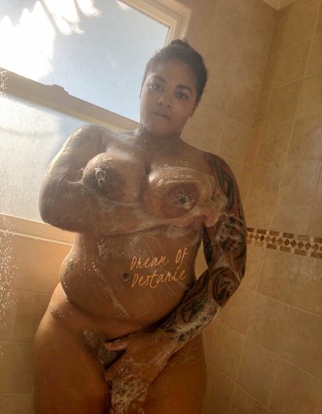 アナル舐めオンリーファンズ 美しいxxx 画像