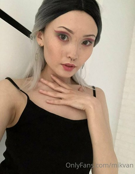 violet williams ヌードモデル 写真