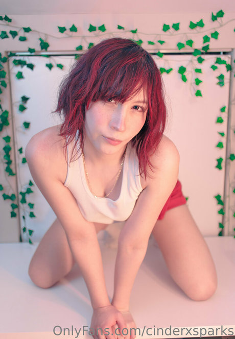 cinderxsparks HDポルノスター 画像
