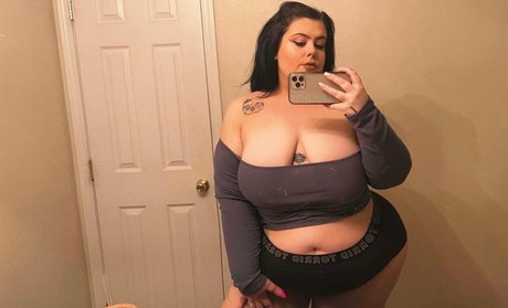 mamasthicc ポルノスター セクシー 写真