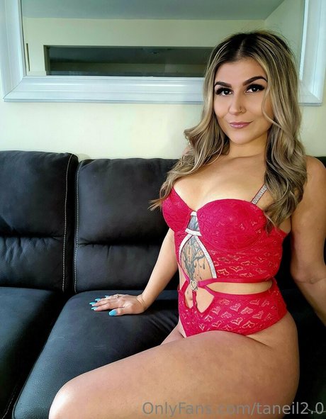 BBW パウグ オンリーファンズ セックス 写真