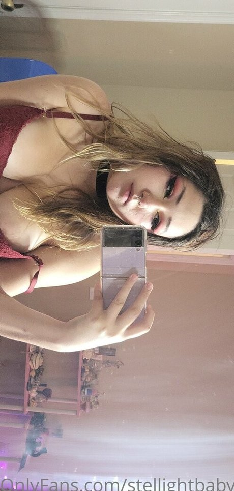 stellightbaby ヌードのポルノスター 画像