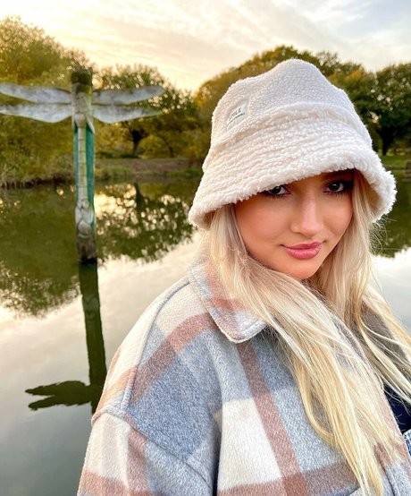 アナル熟女OnlyFans HD 画像