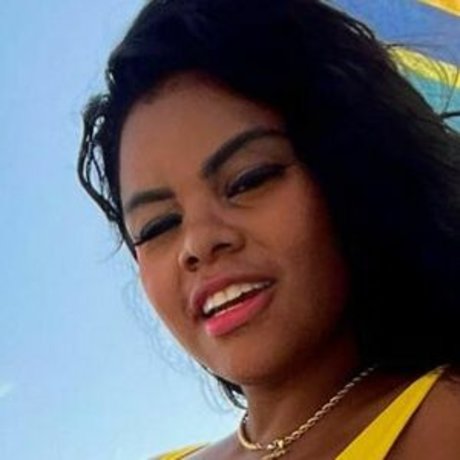 Rihanna Miller 裸のモデル 写真