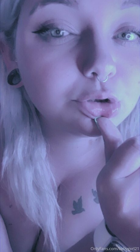 bxbygxrl21 ヌード女優 写真