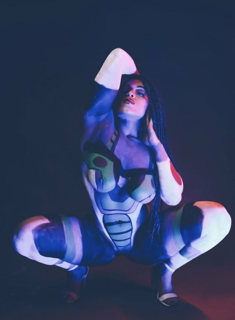 MO Spice ポルノスター 写真