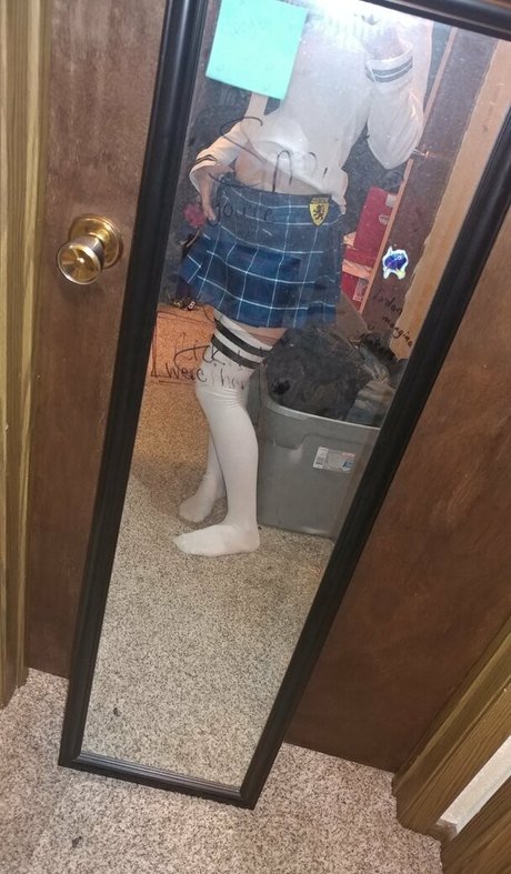 切断者オンリーファンズ ポルノ 画像