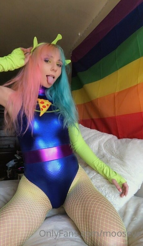 mooseve 完璧なモデル 画像