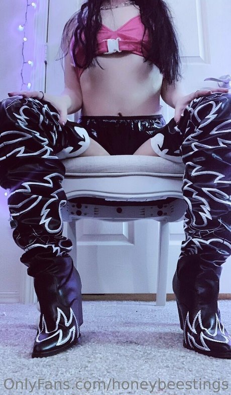 男性TikTokスターOnlyFans セクシー裸 ギャラリー