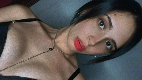 義理の妹オンリーファンズ セクシー アーカイブ