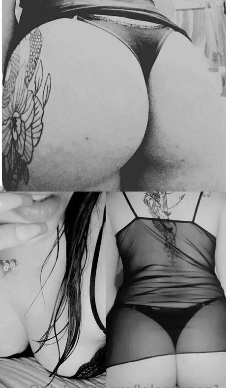 ティーンウェブカメラOnlyFans セクシーヌード 写真