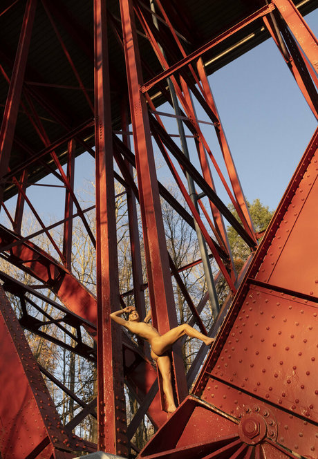 loracr0ss 完璧なモデル 写真