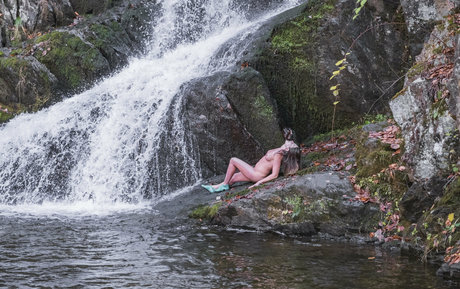 loracr0ss 素敵なポルノスター ギャラリー