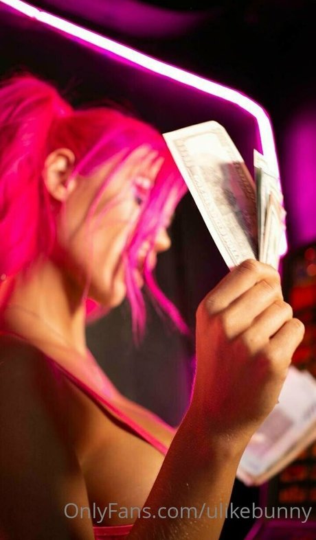 ursakura ヌードモデル 写真