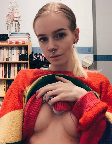 熟女 太め OnlyFans アートヌード アーカイブ