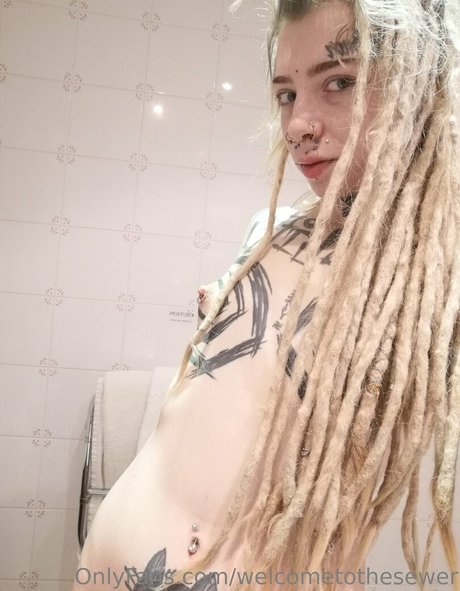 スキニーアナルOnlyFans ポルノグラフィック 画像