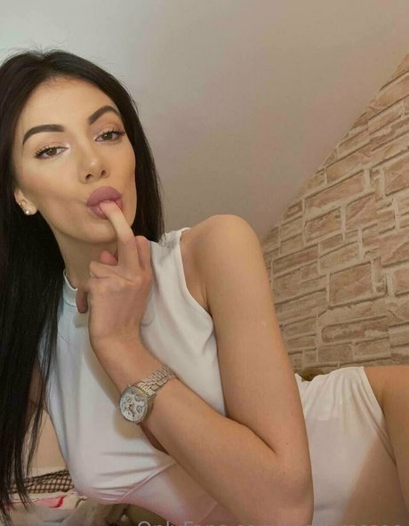 mollyrossee ホットなポルノスター 写真