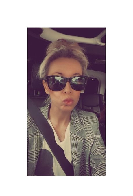 英国のティーンオンリーファン 美しい ギャラリー