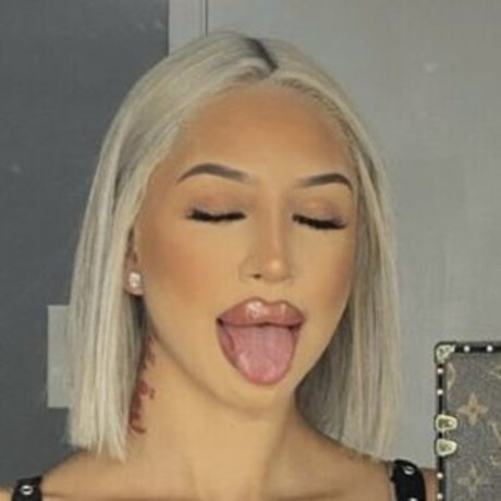 gxddessbby ポルノモデル 写真