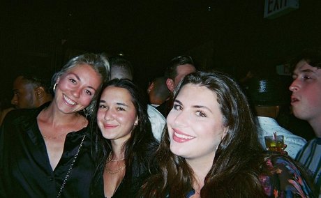 巨大なペニスオンリーファンズ 無料セックス 写真