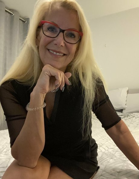 fitcougar50 かわいいモデル 写真