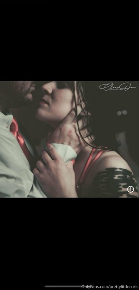 prettylittlecurls ポルノスター トップ ギャラリー