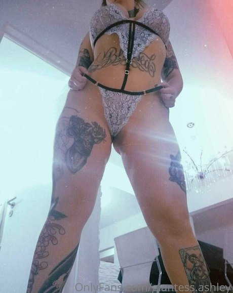 ブルネットのPOV OnlyFans 無料 写真