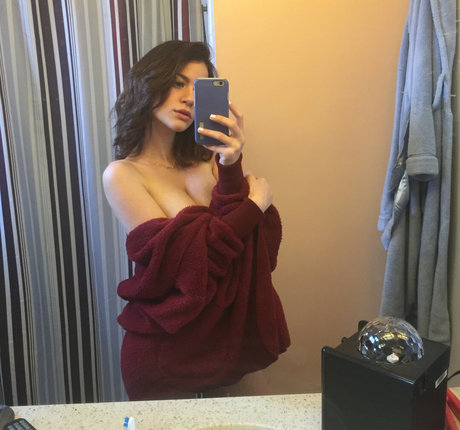 アナルファックOnlyFans ポルノグラフィック 画像