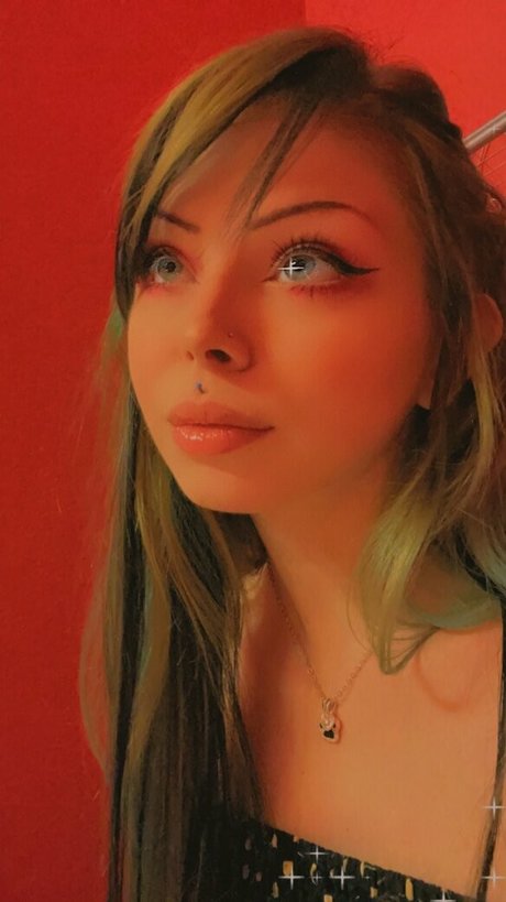 battydoll ポルノ女優 写真