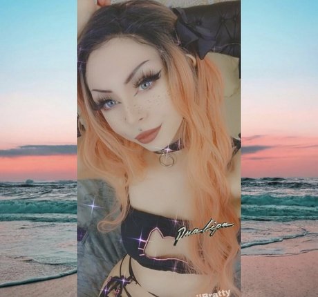 battydoll スター 裸 写真