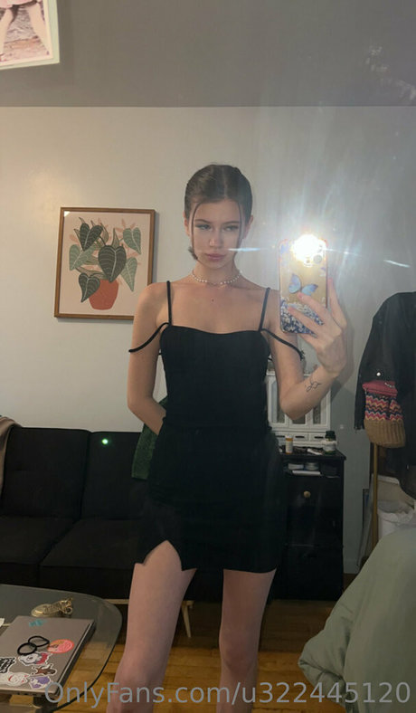 Nicole Kinsley ポルノスター 裸 画像