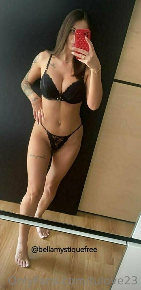 金髪レズビアンオンリーファンズ ホットセックス 画像