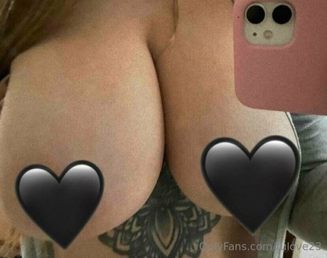 tulove23 ポルノスター アート 写真