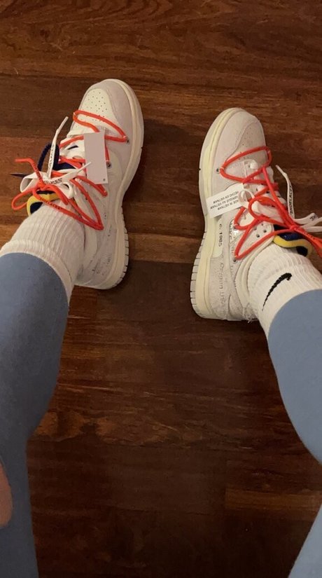 スマイルオンリーファンズ 無料エロ ギャラリー