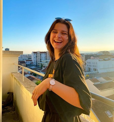 ブルネットの猫OnlyFans 美しい裸 ギャラリー