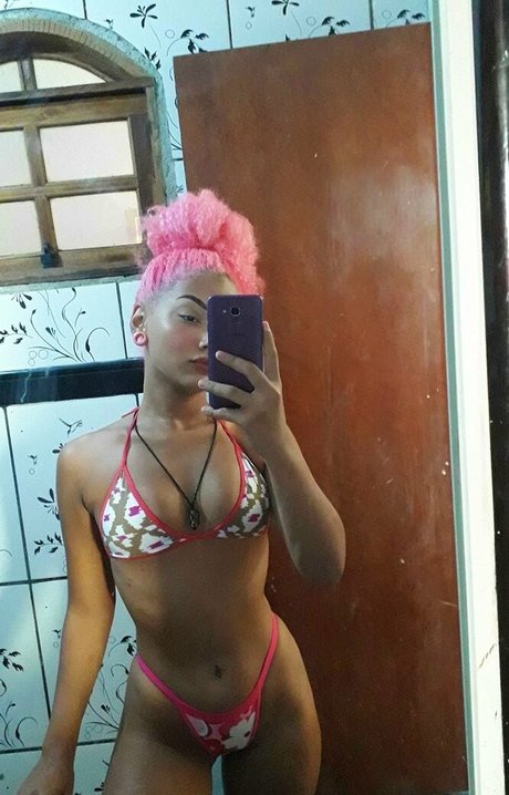 tthays 7 美しいスター 写真