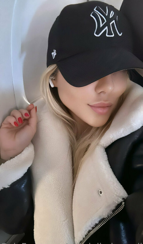 gabrielledrumolin セックスモデル アーカイブ