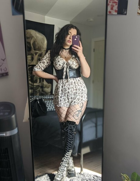 巨乳義母OnlyFans セクシーxxx 写真