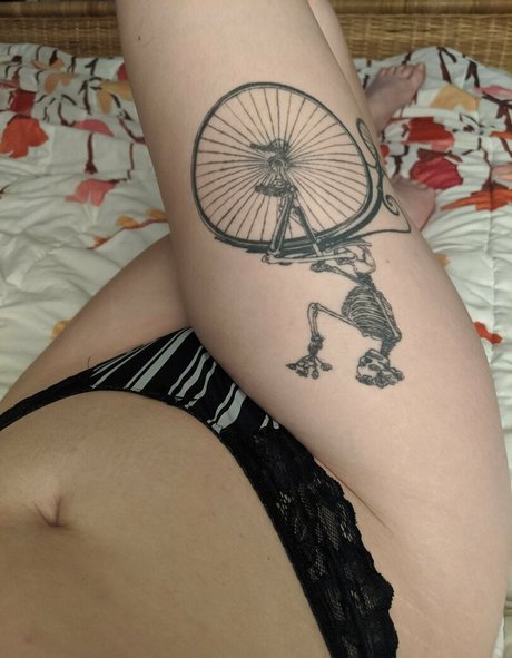 ブロンドビキニOnlyFans 無料 写真