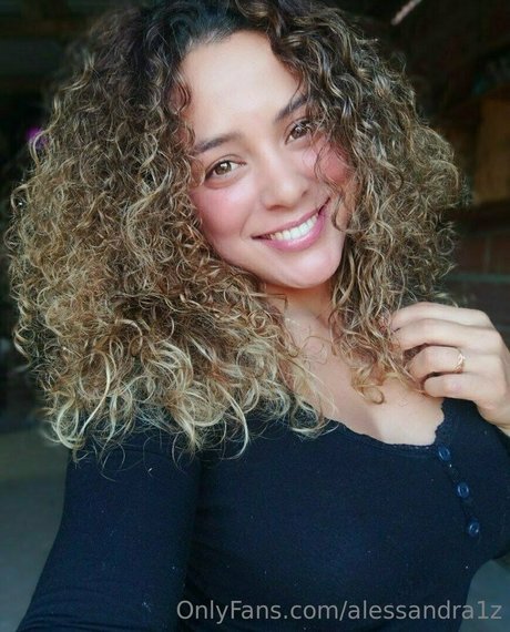 alessandra1z セクシーなスター 写真