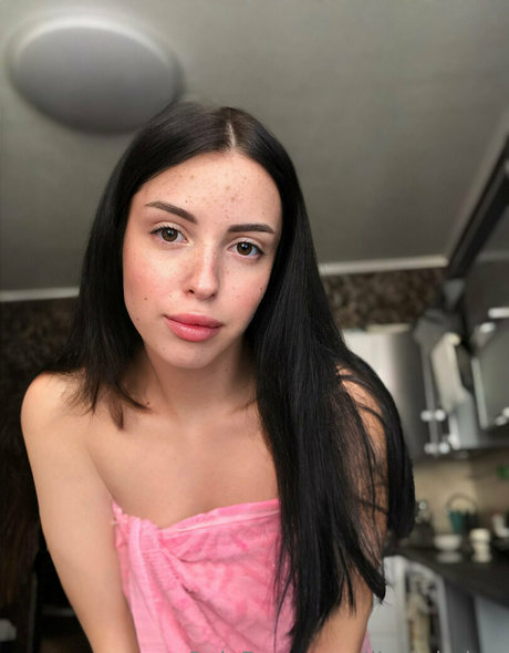 lilypinkglow 最高のモデル 画像