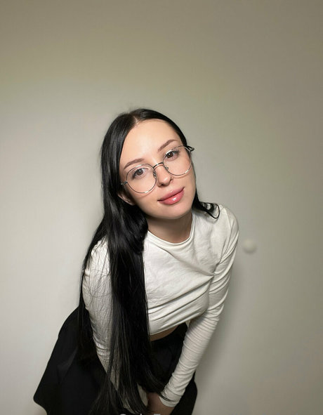 lilypinkglow トップ女優 写真